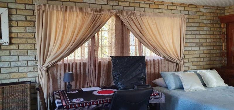 10 Bedroom Property for Sale in Ladybrand Free State